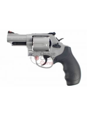S&W 69 Combat Magnum - 2.75" .44 Mag