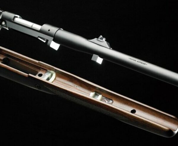 Winchester M70 Safari Express Bolt 375 H&H Mag 24" Barrel Grade I Walnut Stock