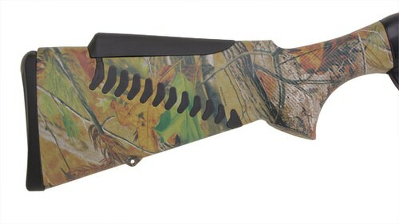Benelli R1 300 Win Mag 24 Realtree APG ComforTech Stock