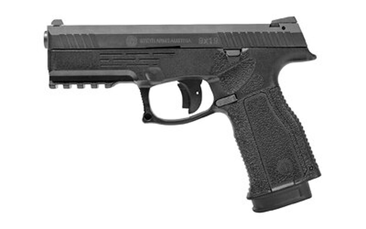 Steyr L9-A2 MF 9mm, 4.5" Barrel, Trapezoid Sights, Black, 17rd