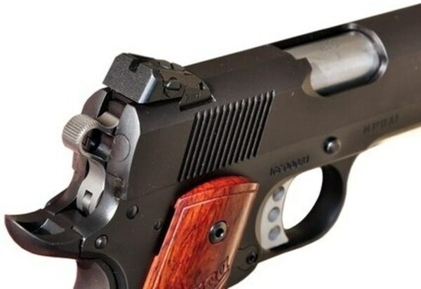 Ithaca 1911 45 ACP 5", Novak Sights