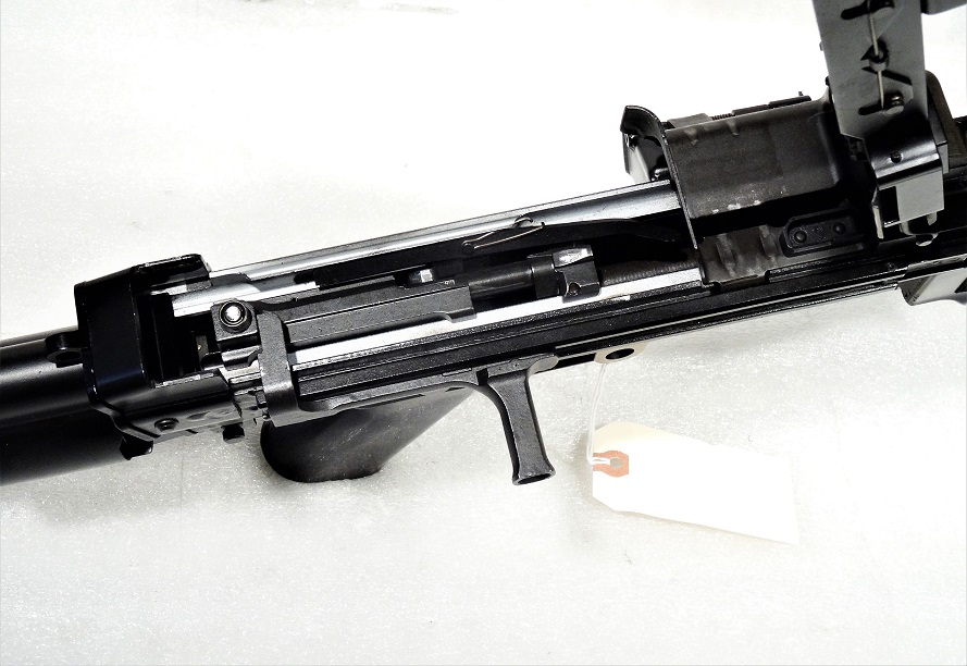 M249 Para SAW Minimi FN