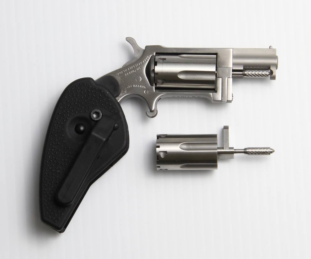 NAA Sidewinder .22 Magnum Revolver, 1.125″ Barrel - Uncategorized | The Gun Shop