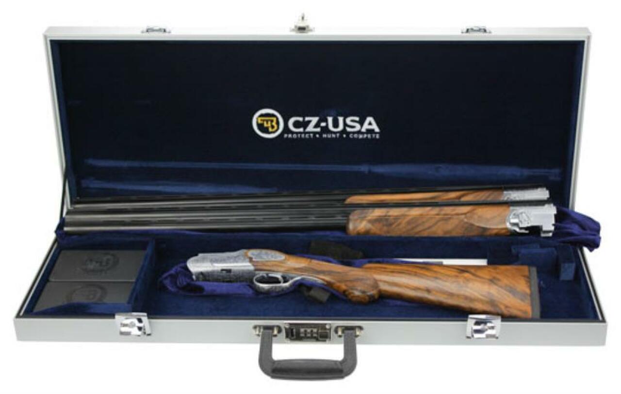 CZ Super Scroll Combo Set, 30" 2 Barrel Set 20 Ga & 28 Ga W/Case Hand Engraved