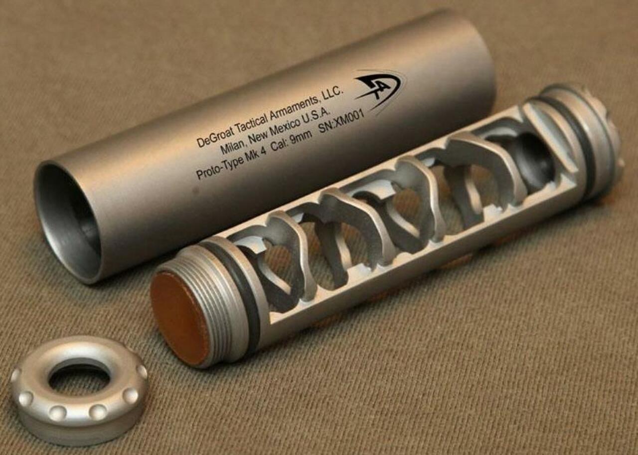 DeGroat Nano Silencer (Narrow Aperture Noise Obliterator), 9mm, 100% Titainium, 13.5x1mm LH TPI