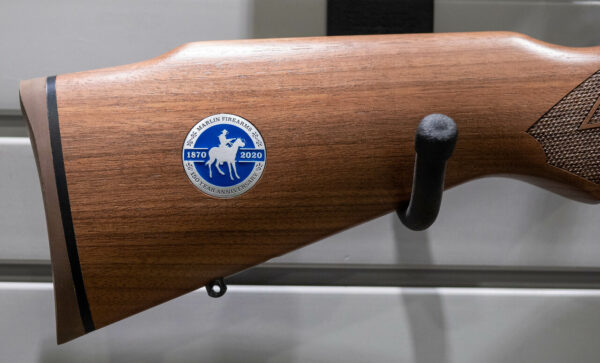 Marlin Model 60 150th Year Anniversary .22 LR, 19" Barrel, Anniversary Medallion, Black Walnut, 14rd