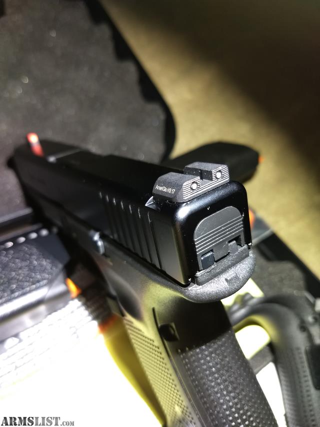Glock 19 GEN 5 9mm Ameriglo Night Sights 4 02 Barrel 151 Pa1950303ab 2 Glock 19 GEN 5 9mm Ameriglo Night Sights 4 02 Barrel 151 Pa1950303ab 2