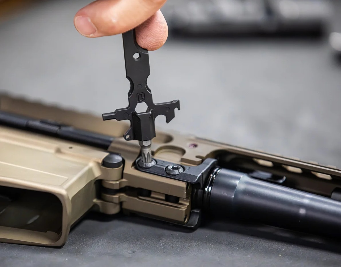 Oneoff Gear’s C.R.O.S.S.™ MCX Tool