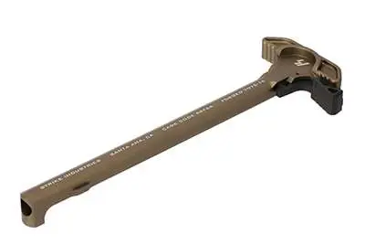 257582-14255250.webp Strike Industries Charging Handle with Extended Latch